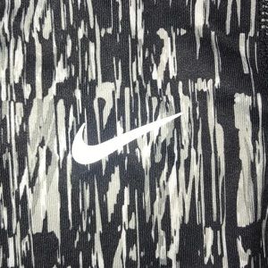 NWOT Nike Crop running leggings